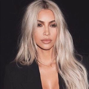 Wig ! Platinum blonde